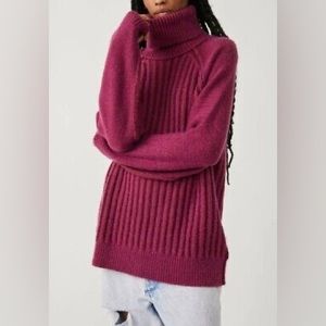 Free People Medium Big City Turtleneck Sweater Purple Pink Mulberry Garnet $168